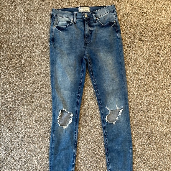 Free People ripped kness high rise skinny jeans 27 - Picture 6 of 11